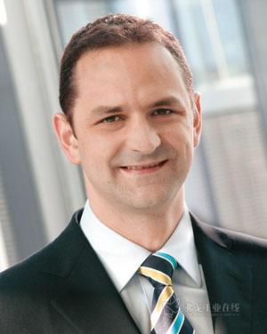 恩格尔奥地利股份有限公司包装业务单元副总裁Christoph Steger先生