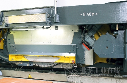 Schweerbau公司现今使用的HSM（高速铣削的）铁轨铣床采用了许多新技术，明显的提高了铁轨铣刀的工作效率