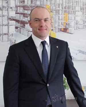 永恒力叉车（上海）有限公司总经理欧亚雷（Alexander Özbahadir）先生