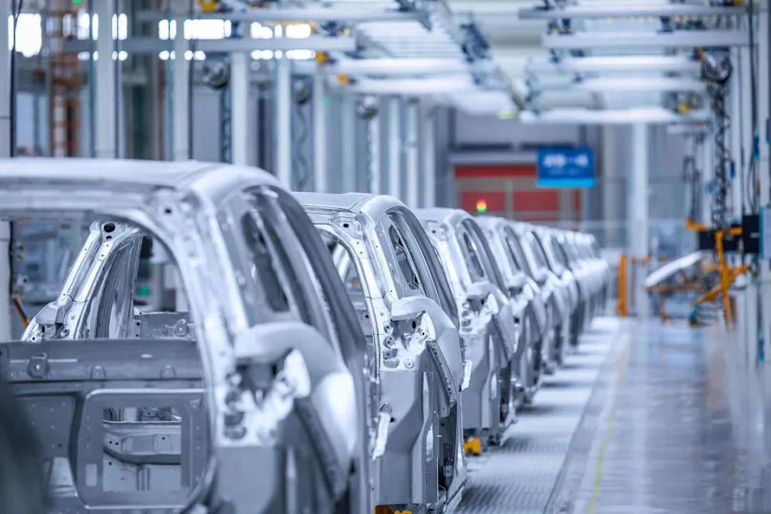 全铝车身生产线