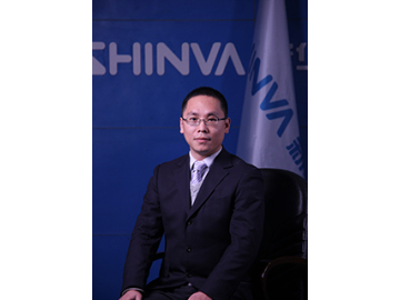 Fu Peishun, Product manager of Shandong Xinhua Medical Instr