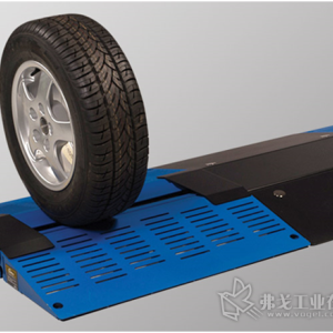堡盟OADM激光测距传感器助力汽车轮胎胎面检测更快速、更精准